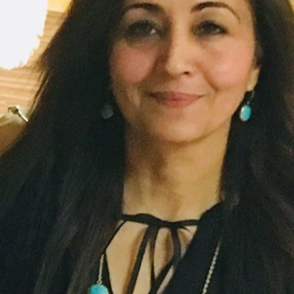 Meet your Posher, Uzma